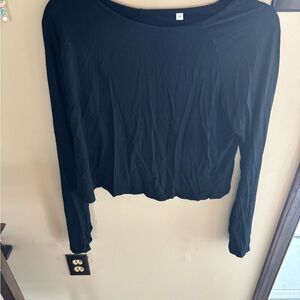Women's Black Long Sleeve Crop Top